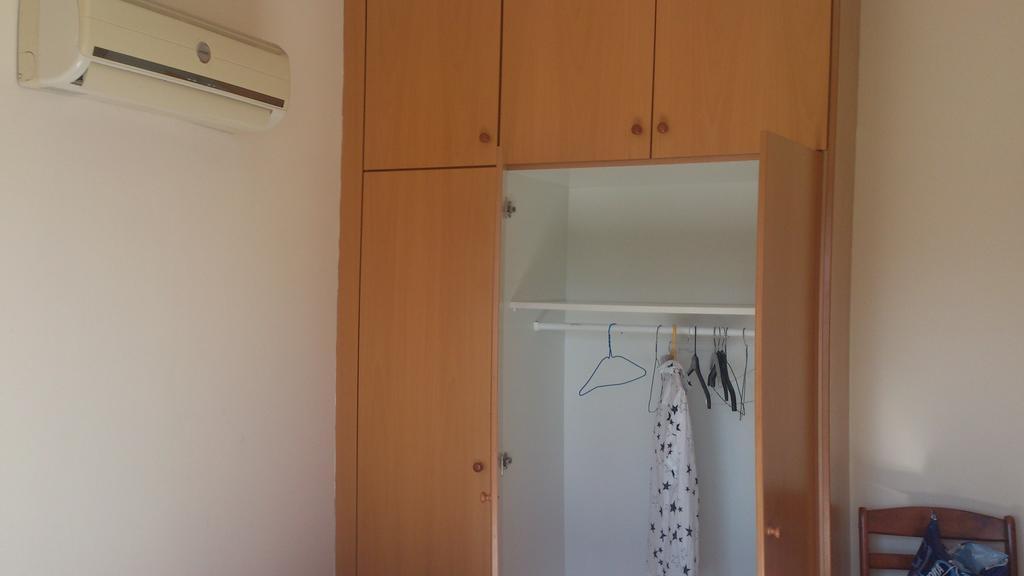 Carisa Olympic Court Apartment Larnaca Pokój zdjęcie